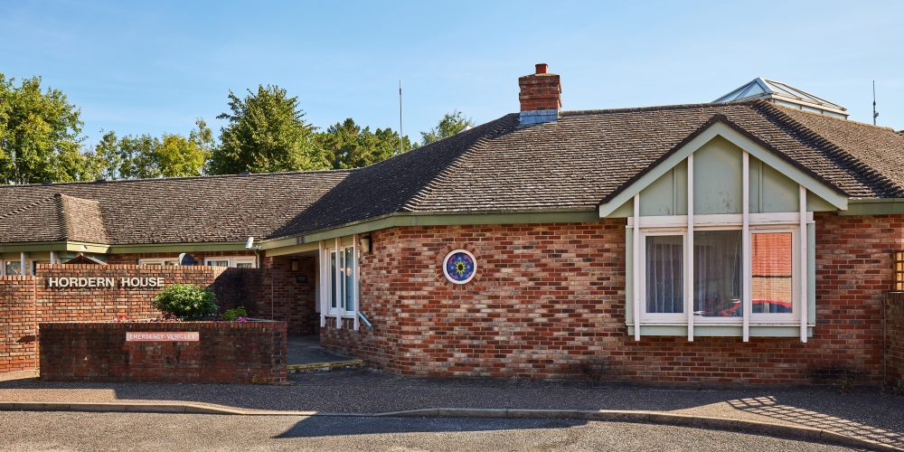 Hordern House, Horsham